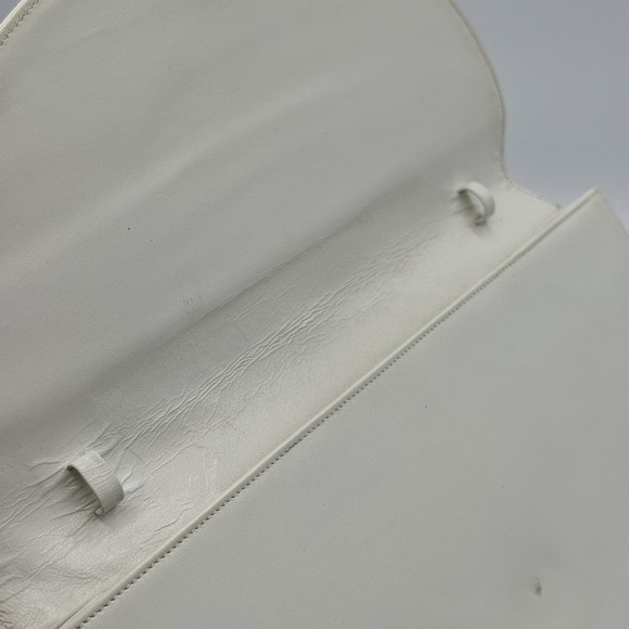 Bally White Leather Clutch Made in Italy Vintage Designer Classic Chic Read